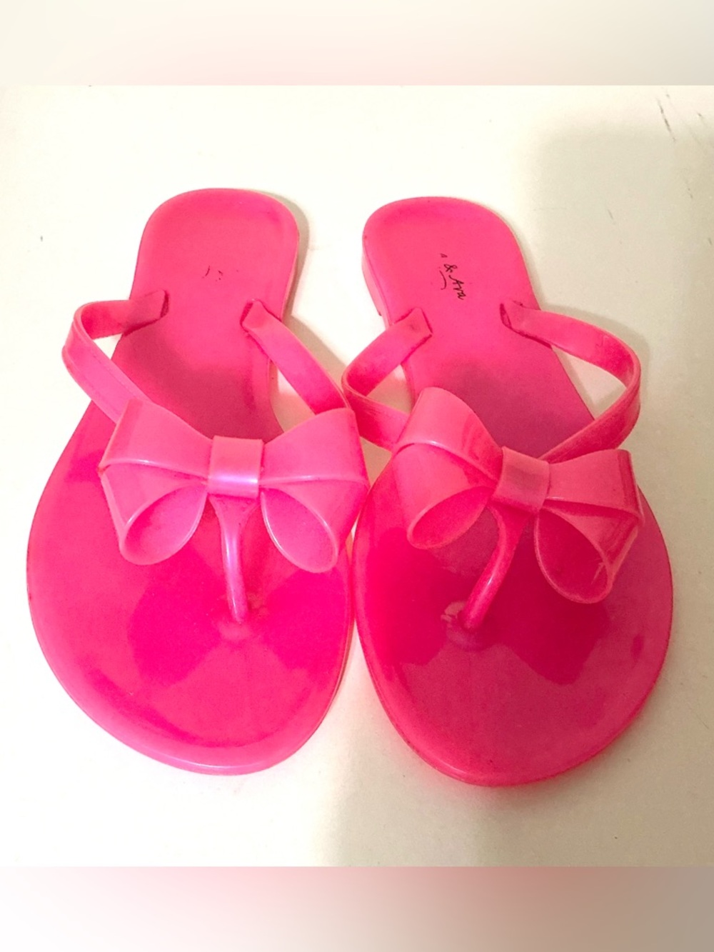 Anna & Ava Jelly Flip Flop Sandals Pink 8